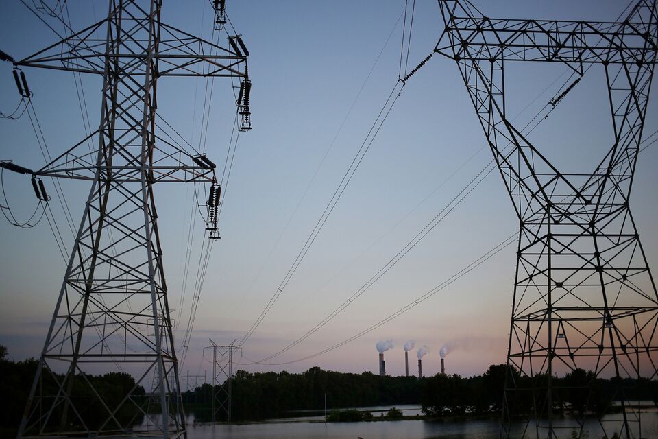 U.S. Proposes New Cyber Security Controls to Protect Power Grid - Bloomberg