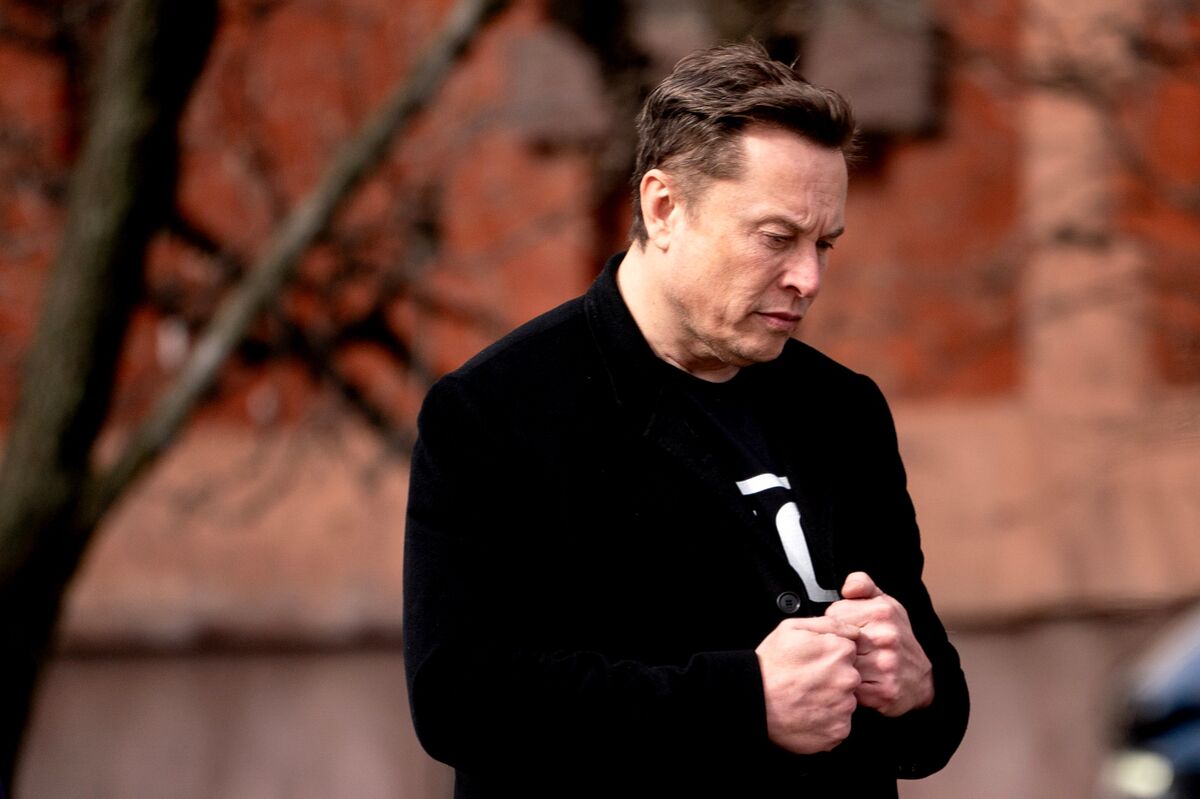 Musk Loses Bid to Move SEC Suit Over Twitter Stake to Texas