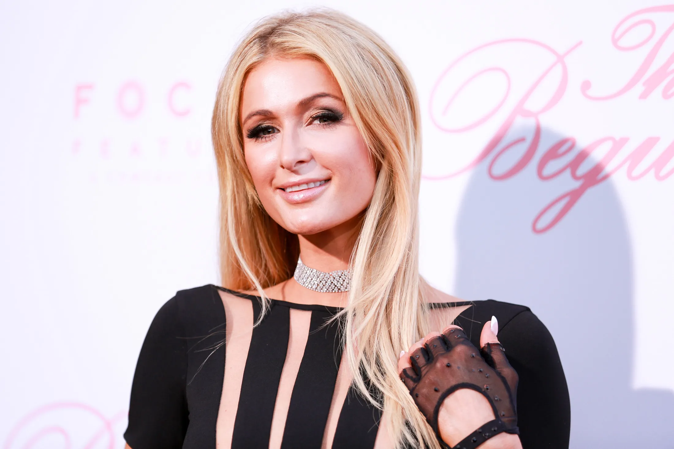 The Latest Initial Coin Offering Supporter Is ... Paris Hilton - Bloomberg