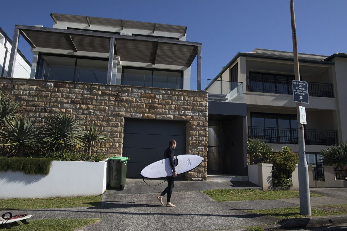 Australia’s Housing Market Downturn Extends, While Decelerating Bloomberg