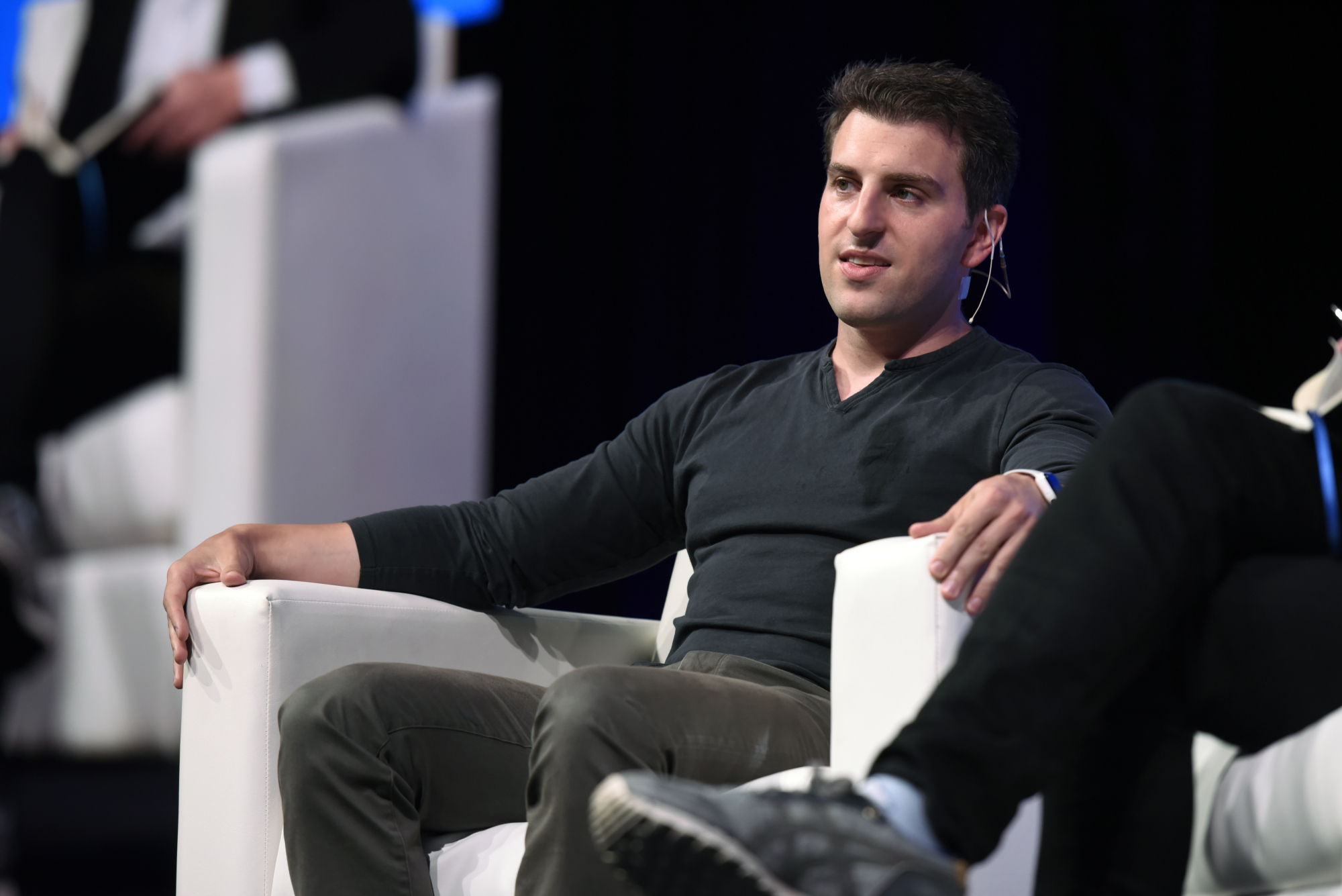 Airbnb Is Game to Share Safety Information With Rivals Bloomberg