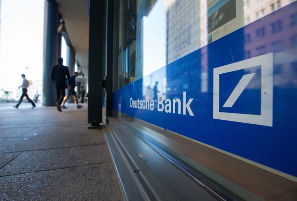 Deutsche Bank Traders Unscarred by August Market Stress