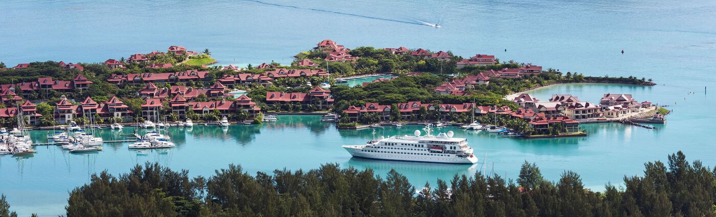 Best New Luxury Cruises 2020: Bahamas, Japan, Subantarctic - Bloomberg