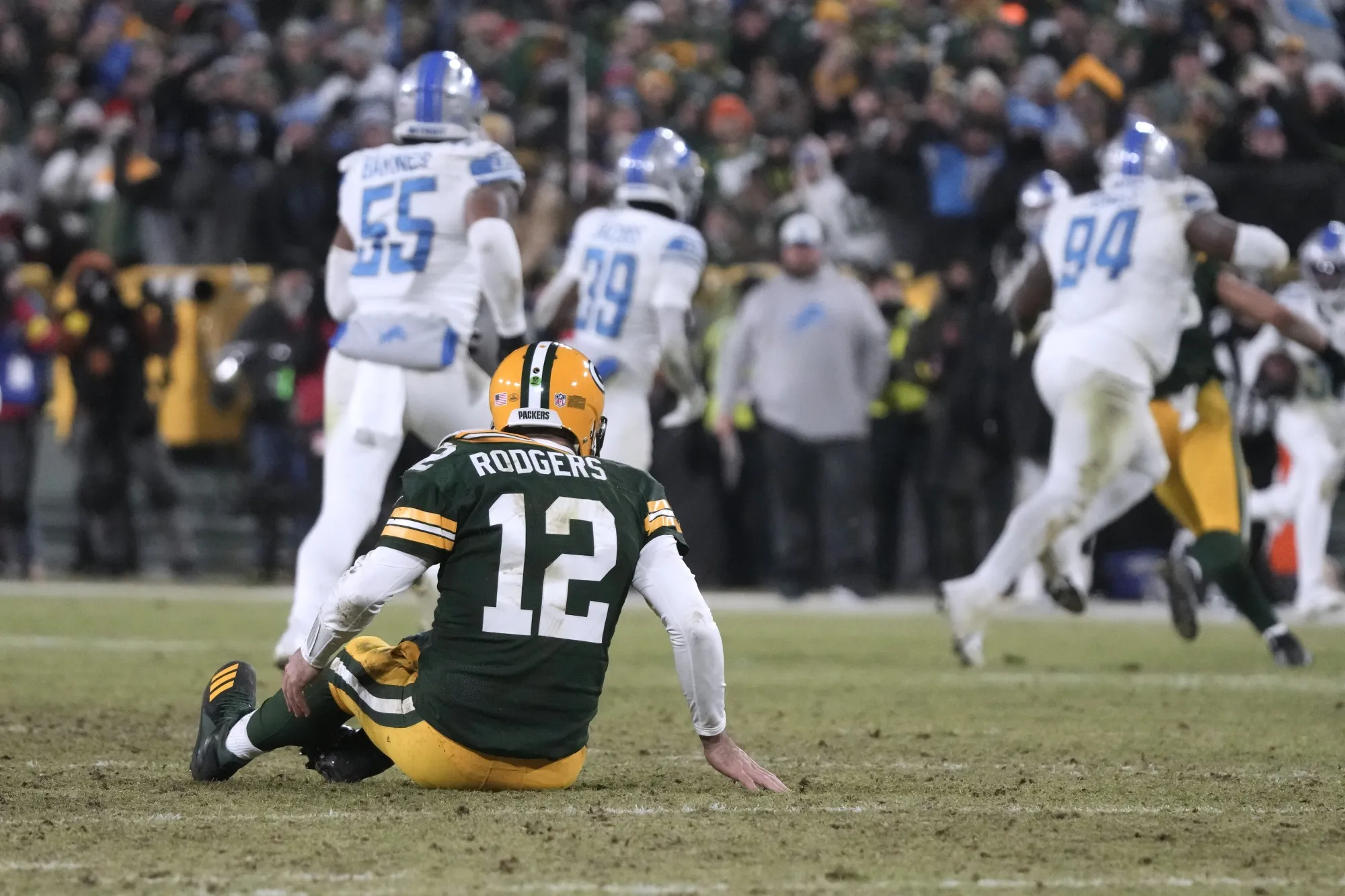 Rodgers, Packers Lose 20-16 to Lions, Miss Playoffs - Bloomberg