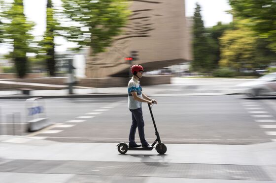 Why E-Scooters Are on the Rise, Along With Injuries