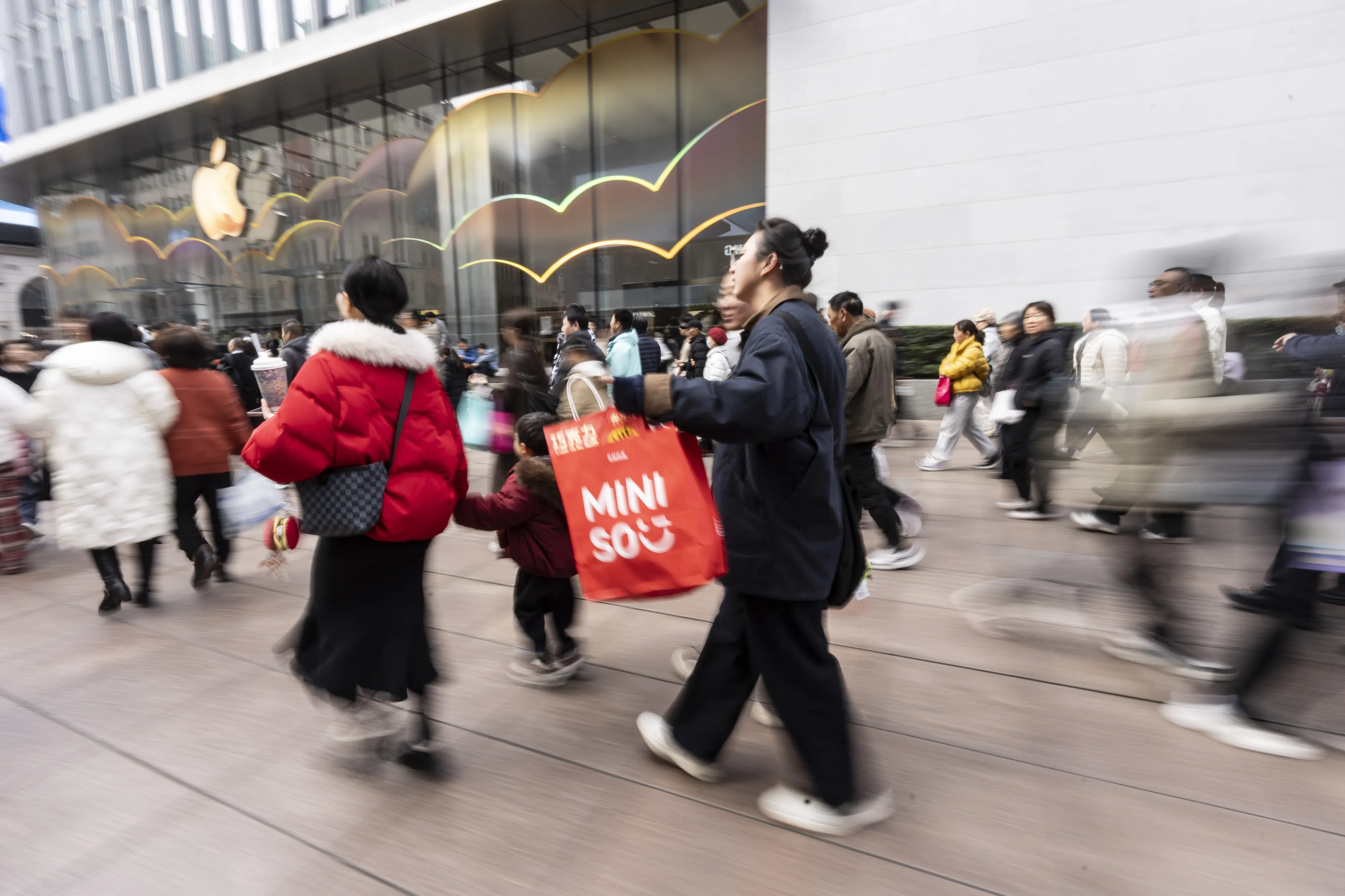 中国指導部は消費を工業化と経済発展の派生的な結果と捉えている
