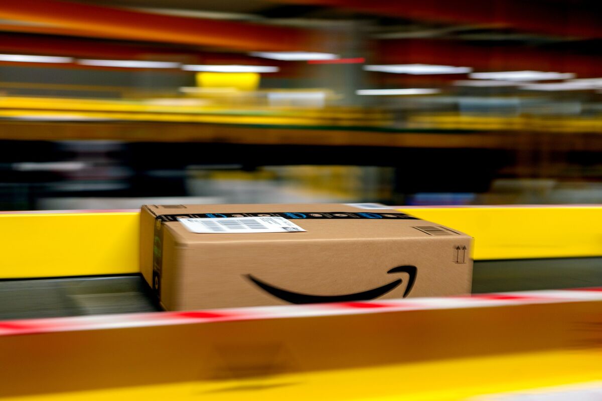 Amazon (AMZN) Stock Hits New Record High thumbnail