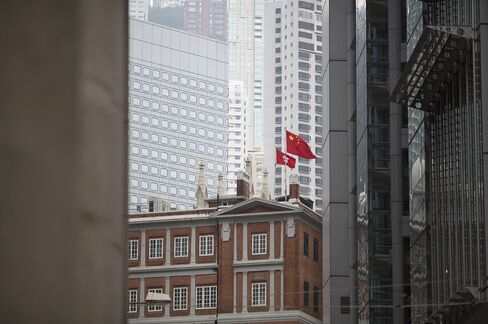 Hong Kong Drops New Law Restricting Access to Directors’ Details