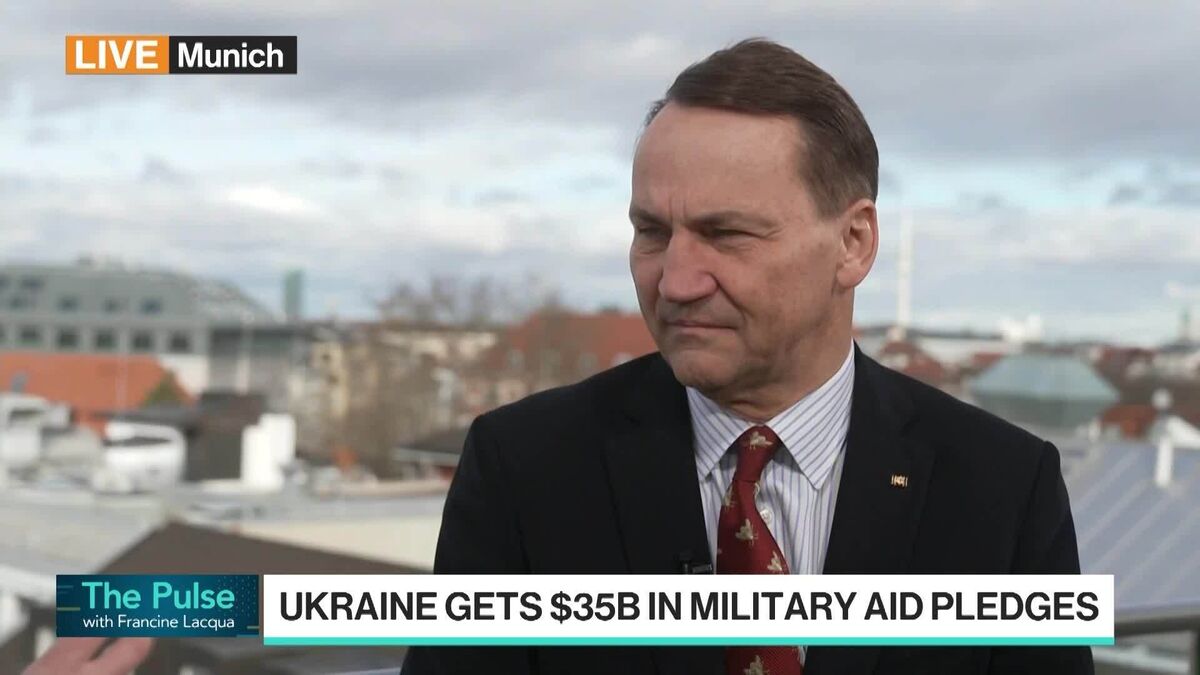 Poland's Sikorski on Ukraine Peace Talks, US Troops
