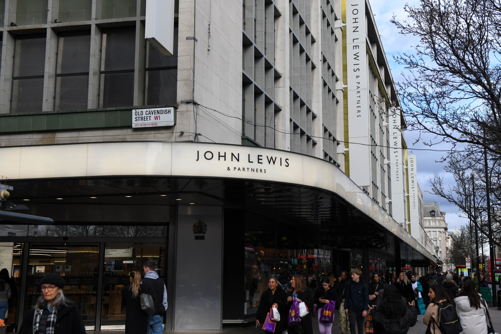 John Lewis & Partners, Department Store
