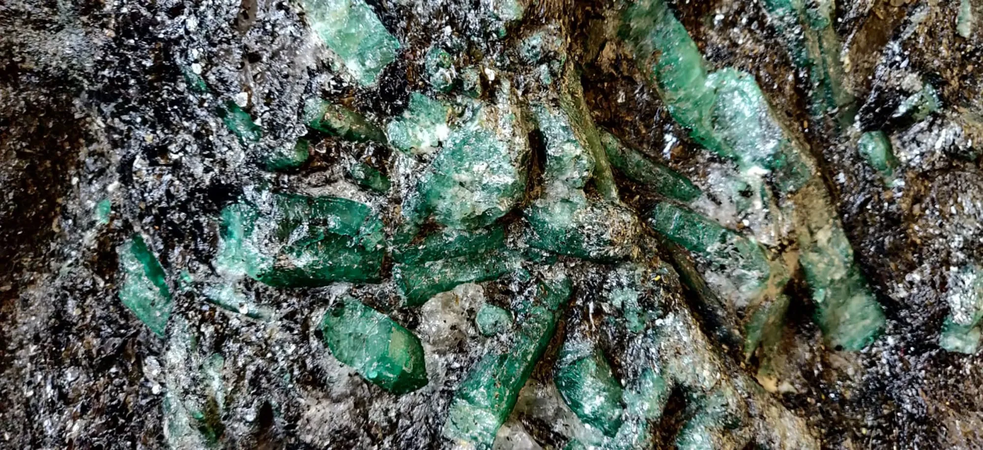 A 300 kilograg emerald rock that was found inside Madagascar’s presidential palace.