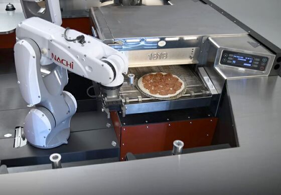 Pizza Hut Will Enlist Robots in Quest to Slice Delivery Times