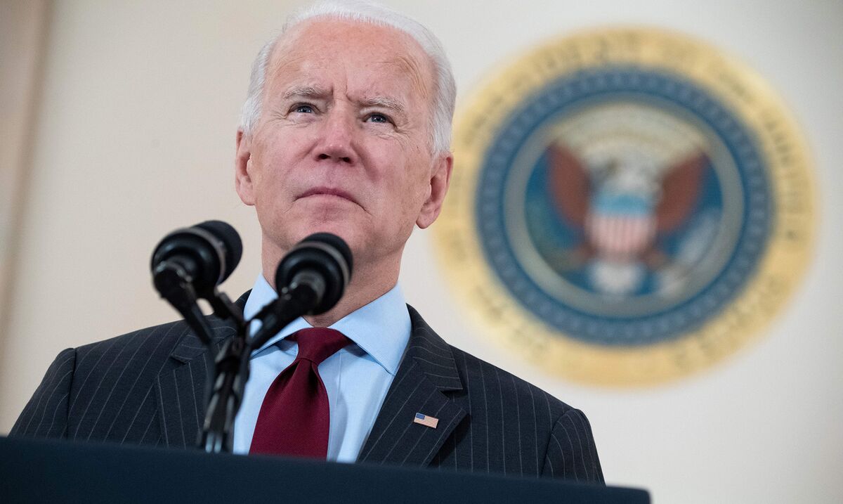 Biden Juggles Crises as House Readies Funding, Debt Showdown