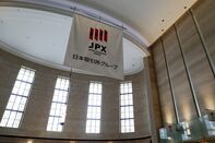 Views of the Osaka Stock Exchange
