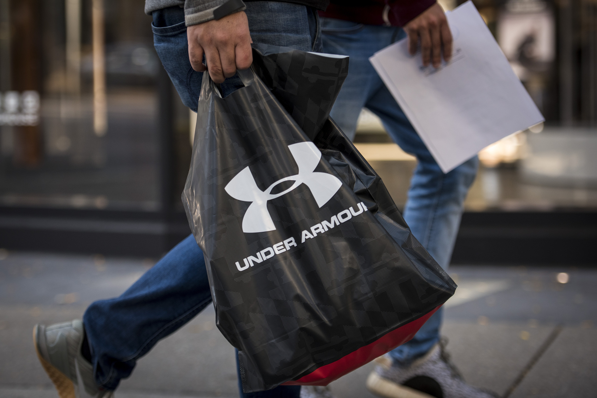 Under store armour metoo