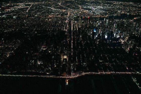 ConEd Starts to Shed Light on Why NYC Got Plunged Into the Dark