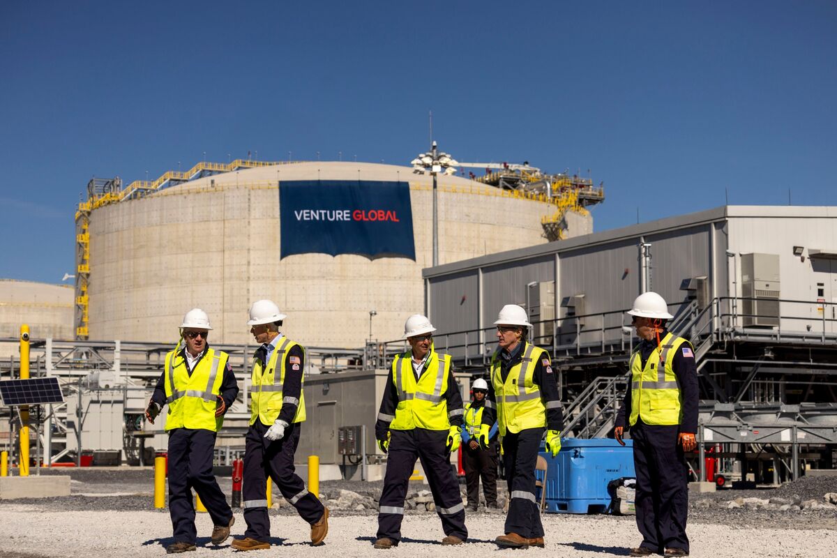 Venture Global Greenlights $8.6 Billion US LNG Export Expansion - Bloomberg