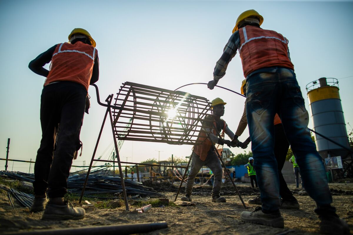 India’s Economic Activity Holds Steady in May, Flash PMIs Show