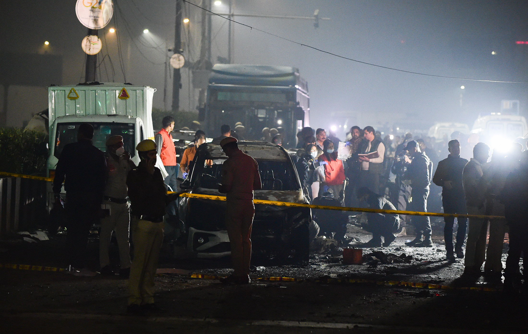 Explosion Rocks Entrance To Metro Station In Delhi
