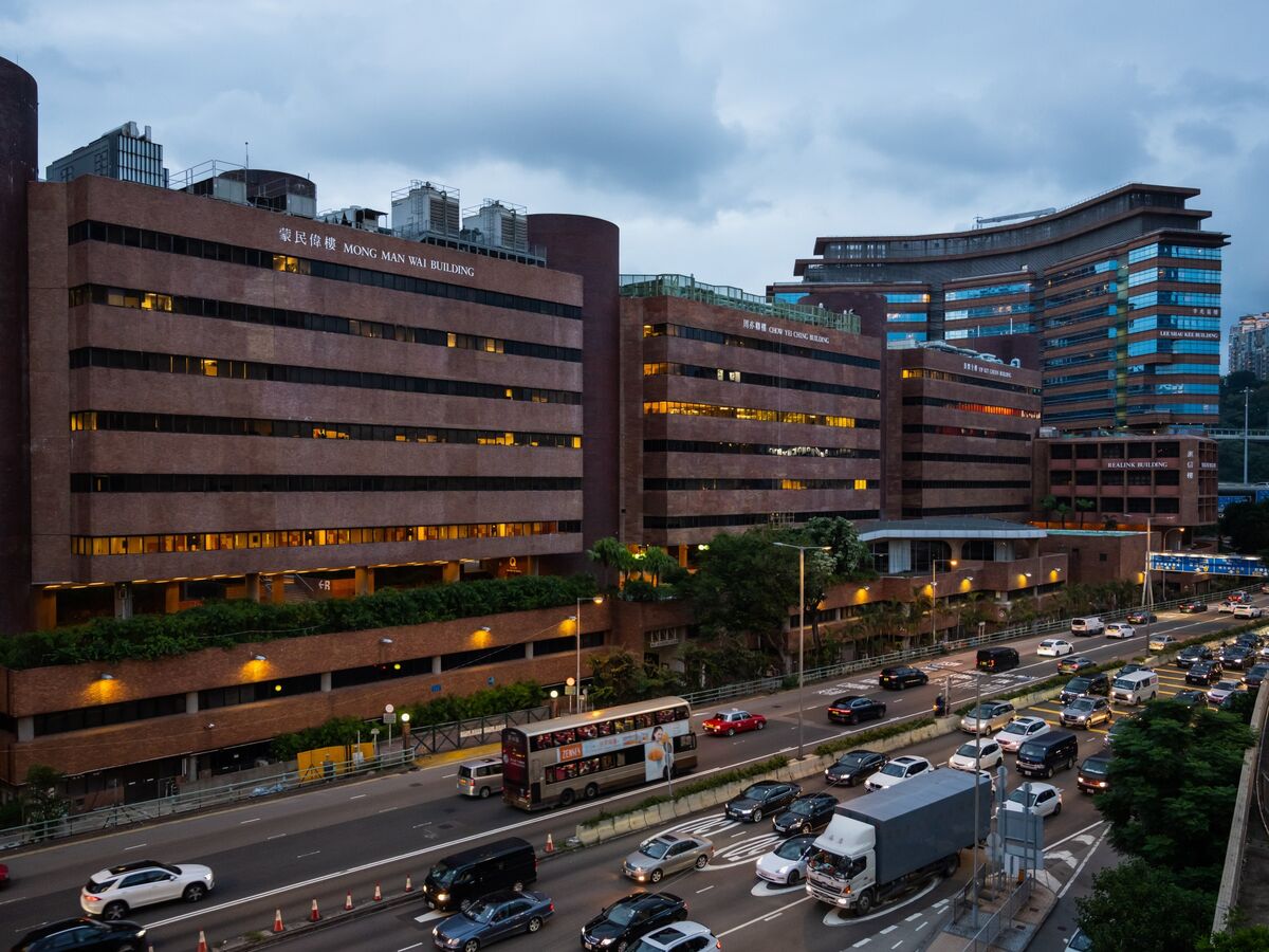 Students Take Up Residence in Hong Kong’s Empty Office Towers