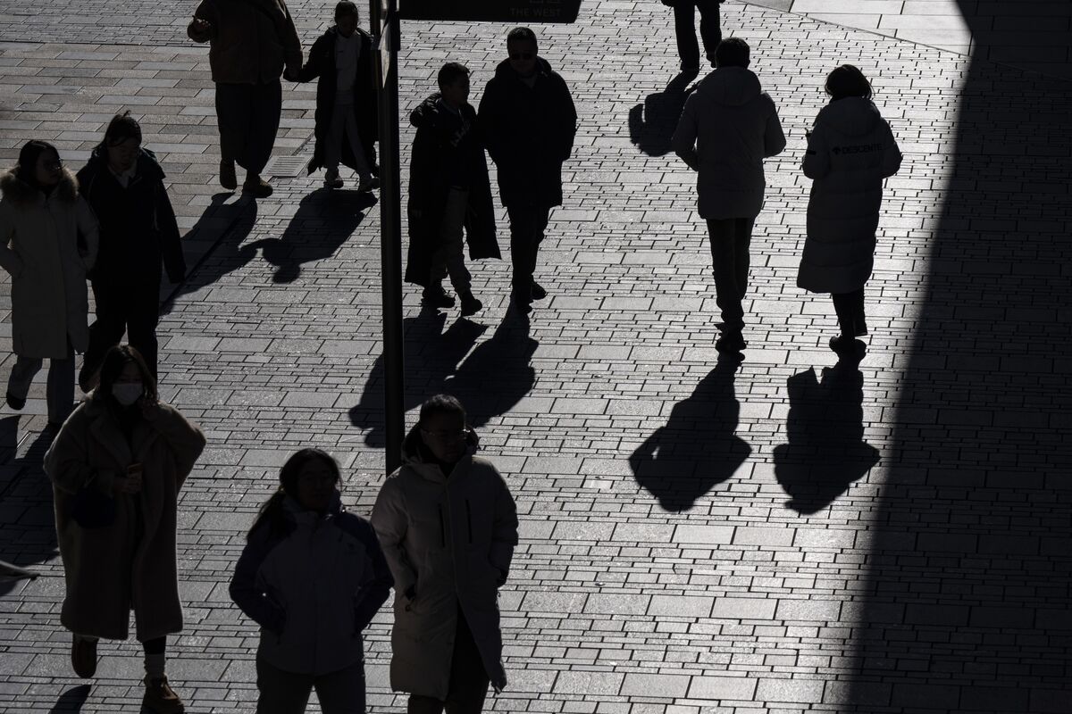 Hottest Credit Markets Since 2007 Spur Warnings on Complacency - Bloomberg.com