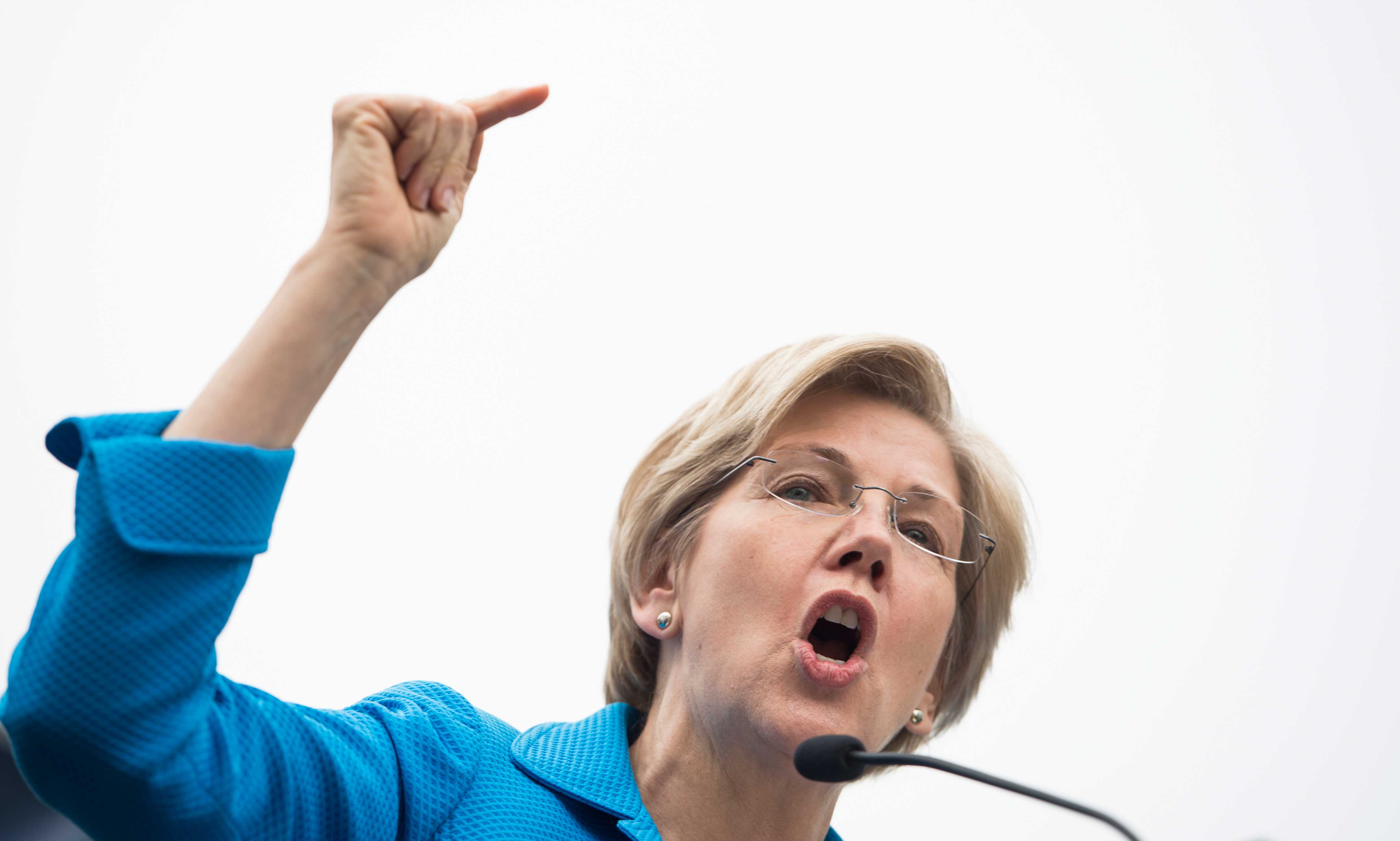 Elizabeth Warren's Crusade to Separate Investment and Commercial