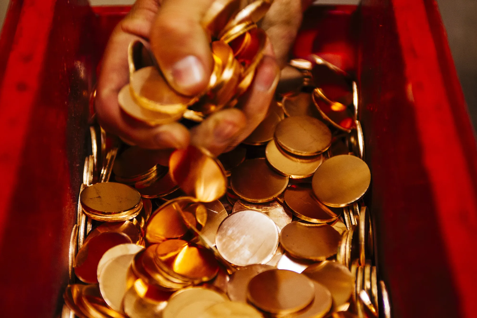 Gold Bar Casting And Krugerrand Minting At Rand Refinery Ltd.