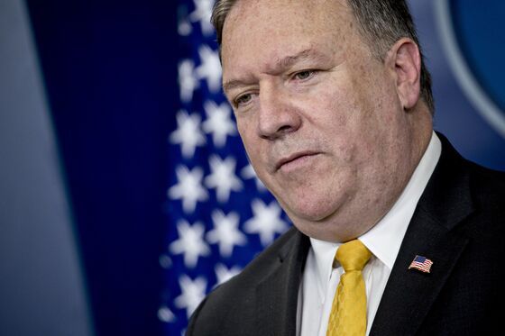 Pompeo Says `Unanimity' N.K. Sanctions to Stay Until Nukes Gone
