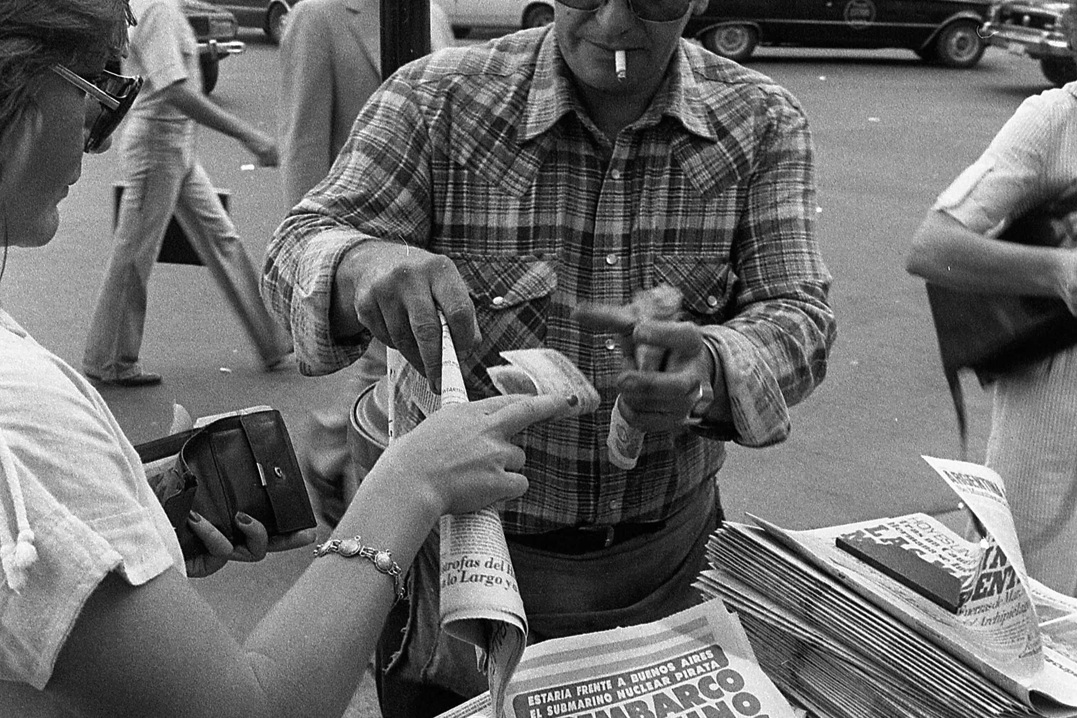 Los cigarrillos y los periódicos siguen siendo una parte fundamental del índice de precios al consumidor de Argentina.