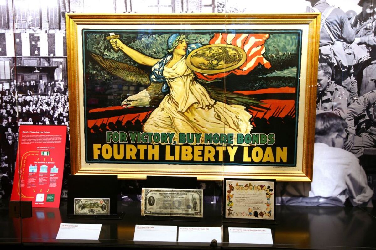 Can America Get Americans to Buy Its Bonds?