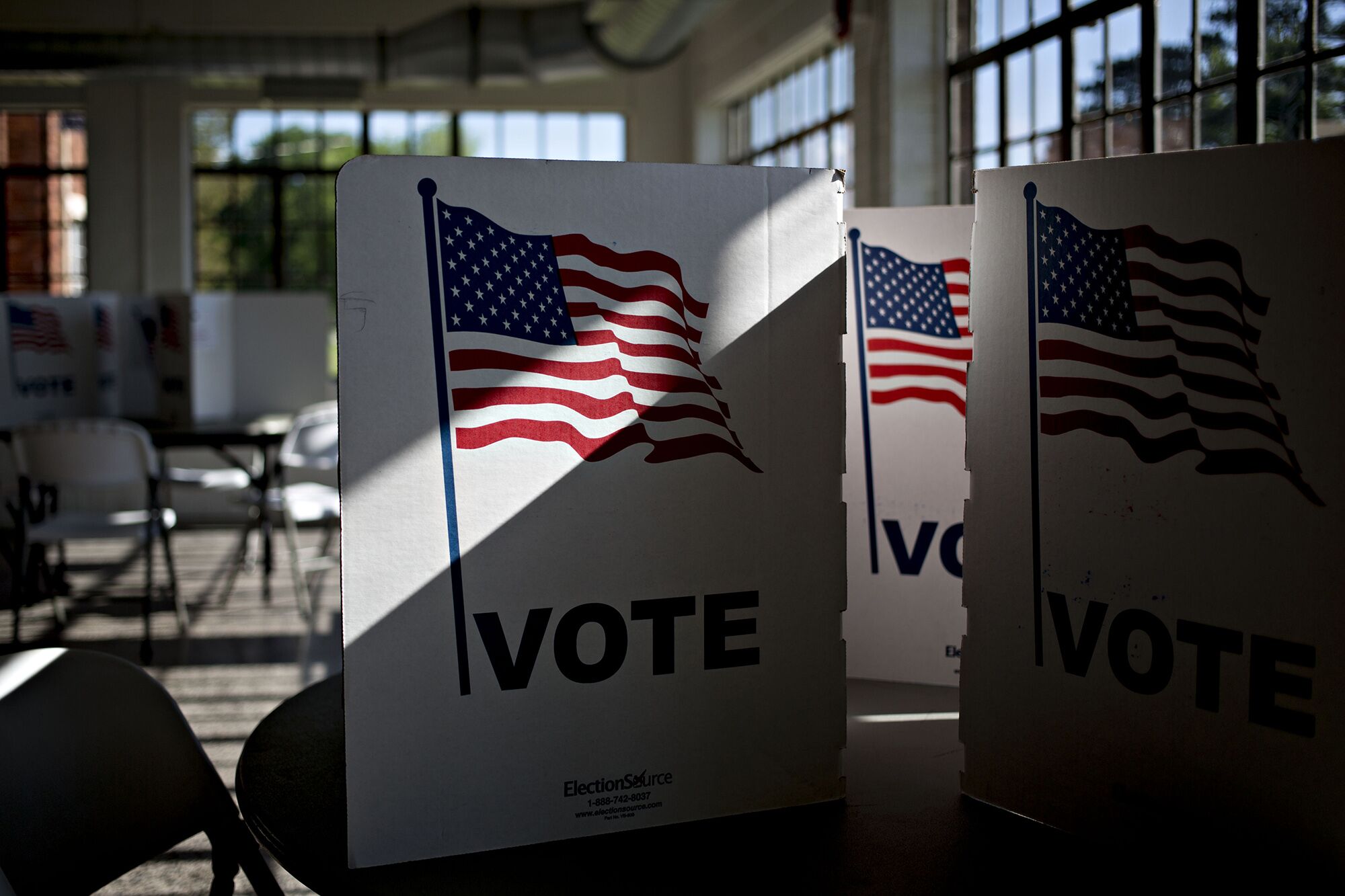 Who Will Win 2020 Election? First Votes Cast in Six Weeks - Bloomberg