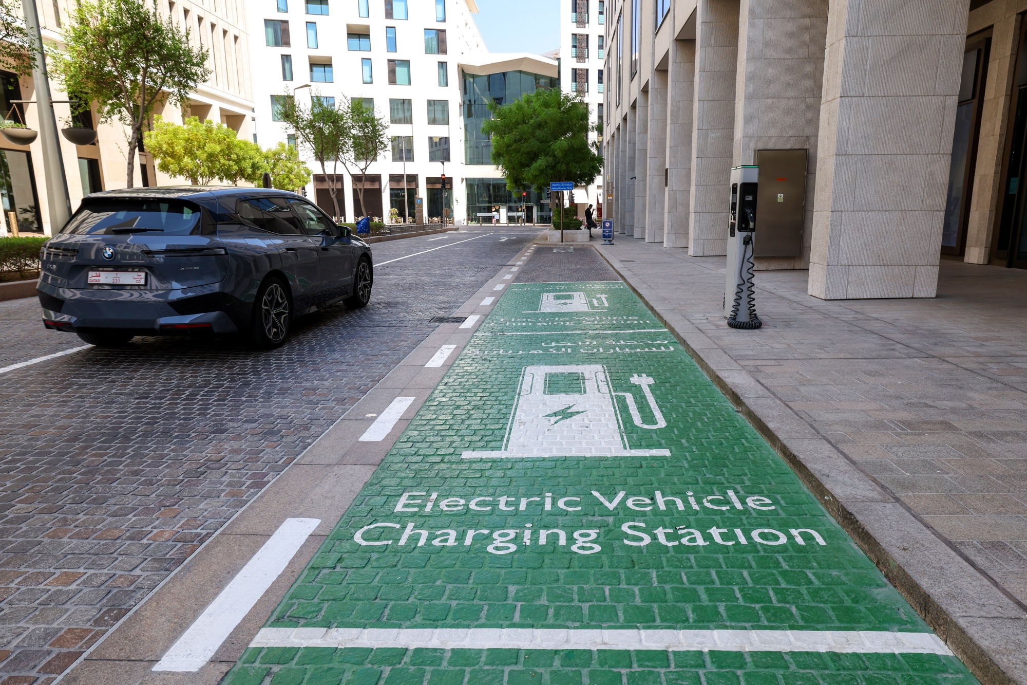 Here's why EV charging stations might not be as convenient as gas stations  anytime soon