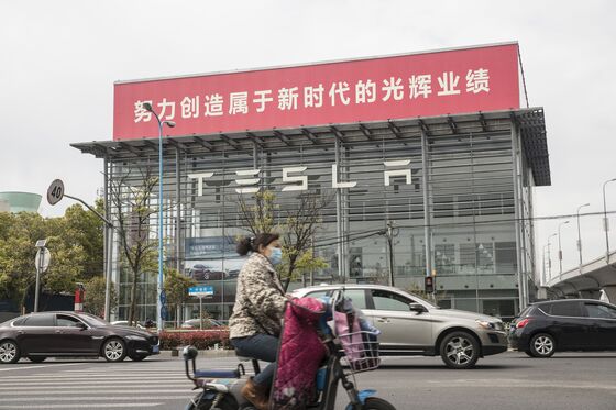 China’s Year of the Electric Vehicle Is Now Year of the Shakeout