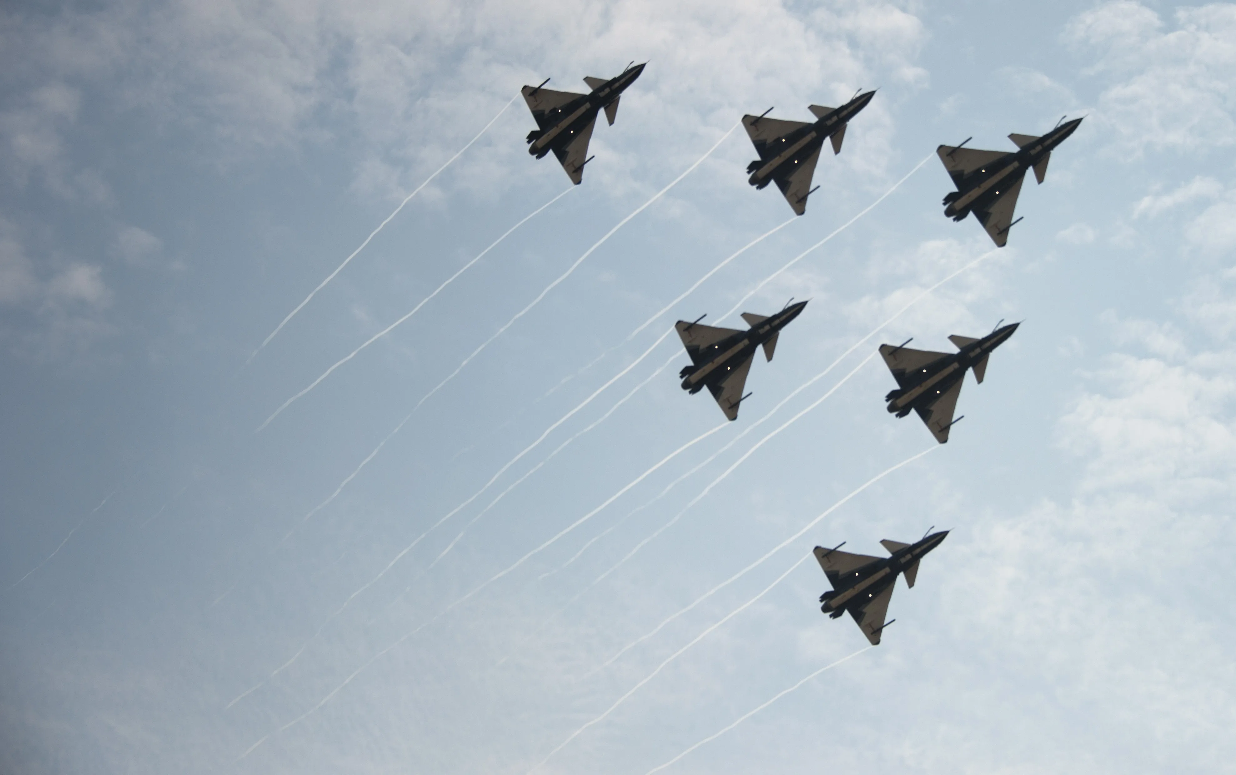 Peoples Liberation Army&nbsp;Air Force perform during an&nbsp;Airshow China presentation in Zhuhai, China.
