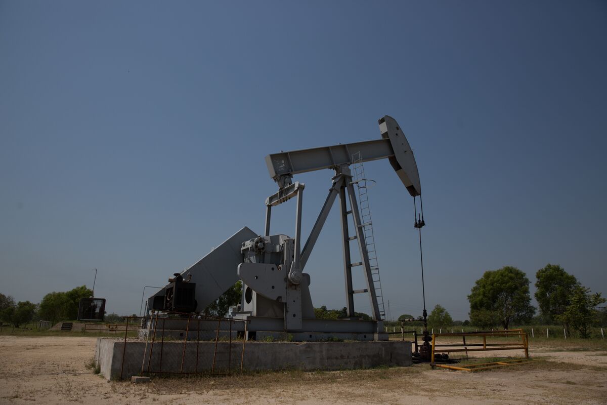 bloomberg.com - Lucia Kassai - Japanese Refiner Secures Mexican Oil to Bypass Hormuz Chaos