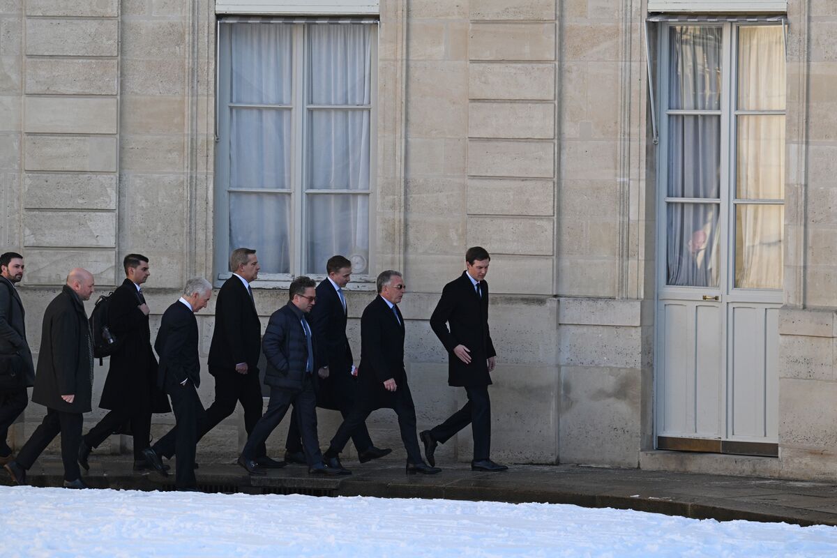 assets.bwbx.io image