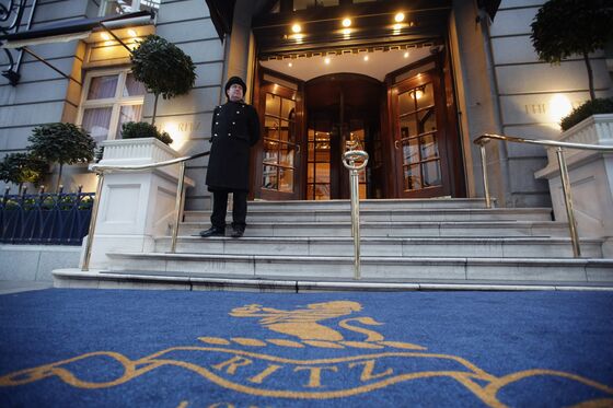 Billionaire Family Feud Revealed by Bugging at Ritz Hotel
