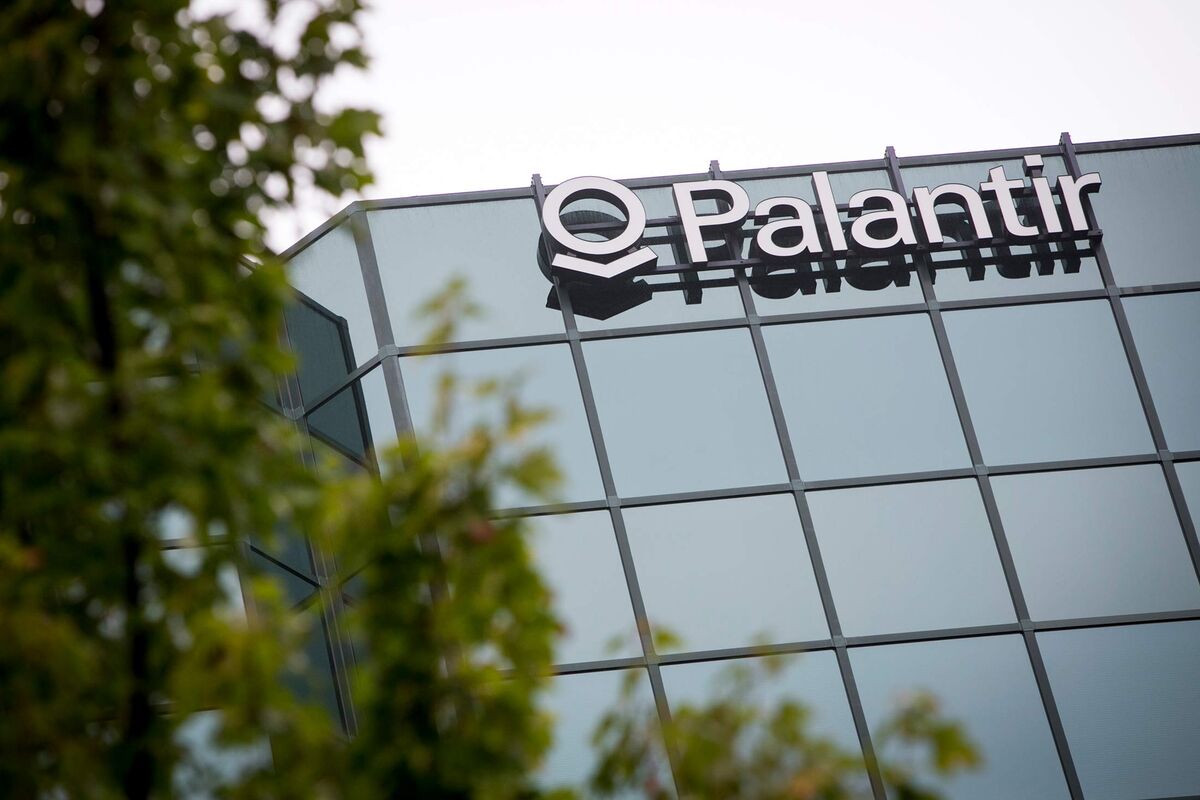 Silicon Valley's Palantir Name Was Inspired by 'Lord of the Rings