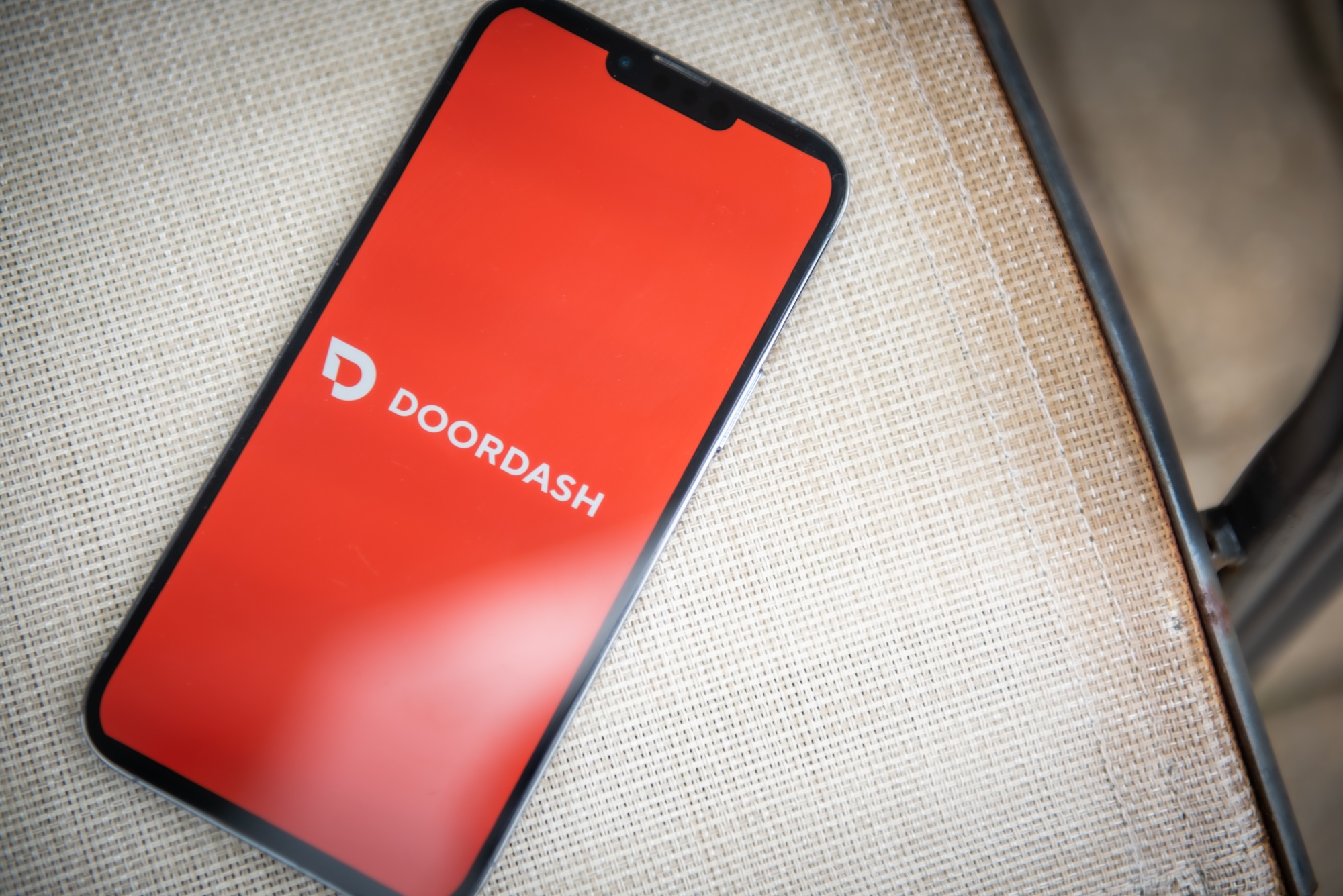 DoorDash projects strong demand for food, grocery orders; shares