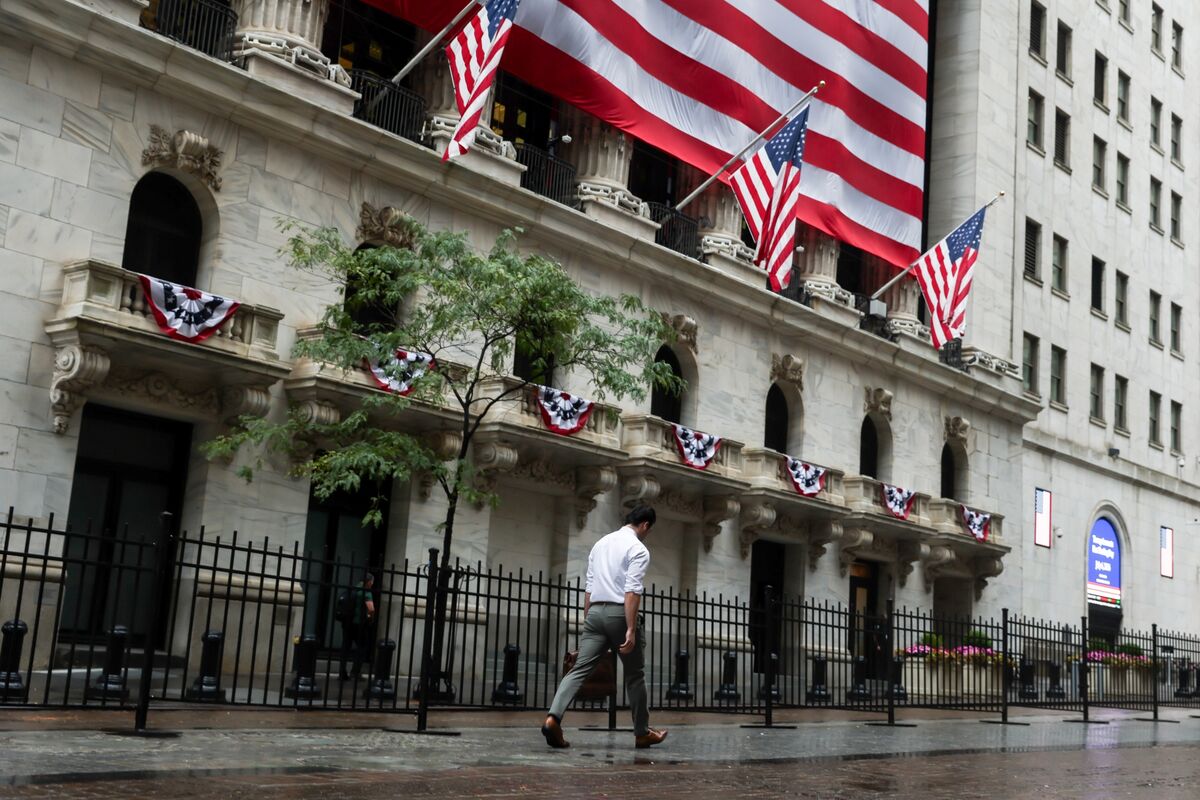 IMF Warns Scott Bessent's Growth Strategy Cannot Fix US Debt