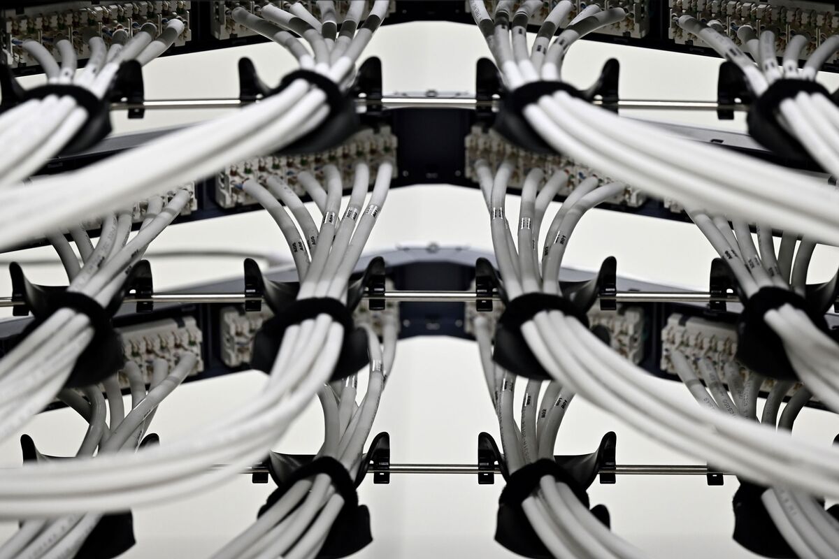 bloomberg.com - Will Mathis - Data Centers and Green Shift Are Reviving Europe's Power Demand