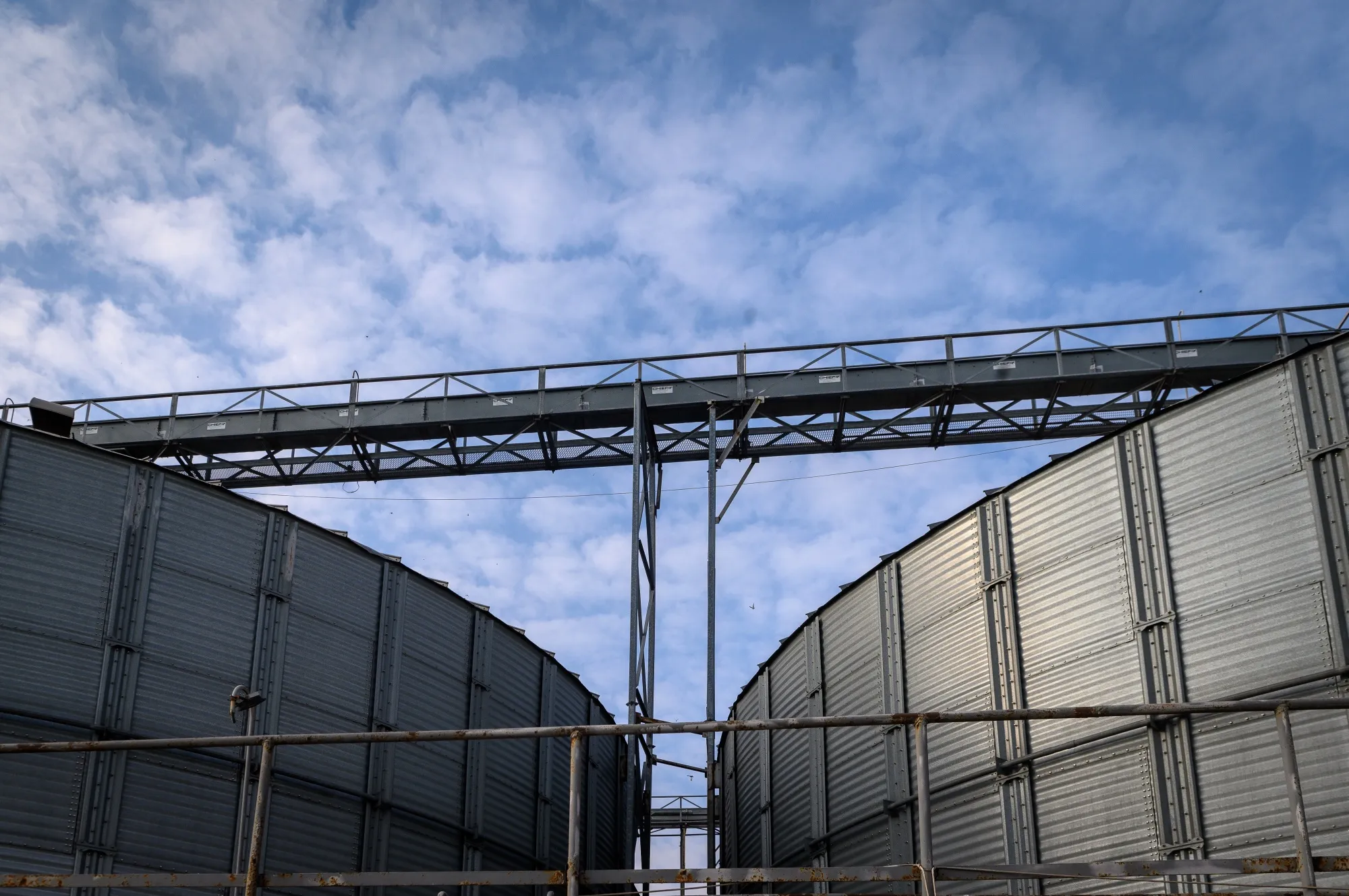 Operations at the UkrTransAgro LLC Grain Terminal and the Azov Ship-Repair Factory at the Port of Mariupol 