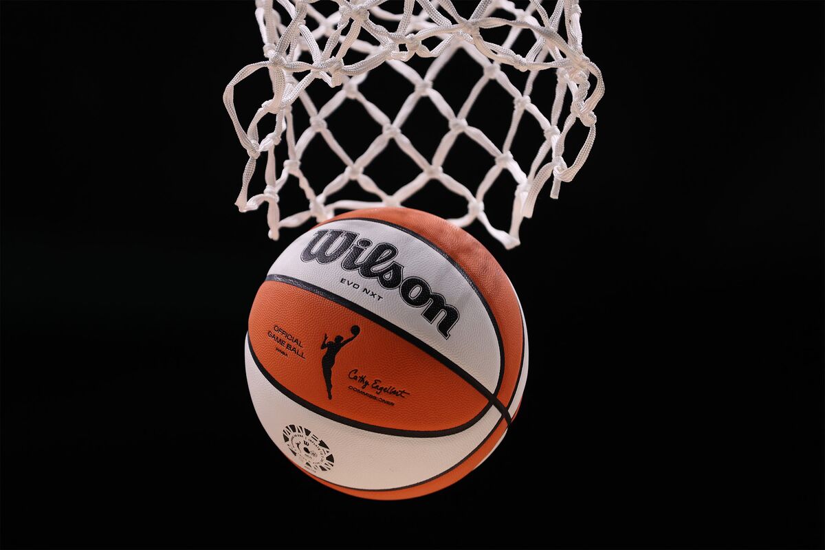 WNBA Players Union Opts Out of CBA