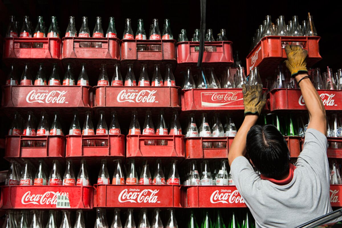 The Mexican CocaCola Myth It's Almost American  Bloomberg