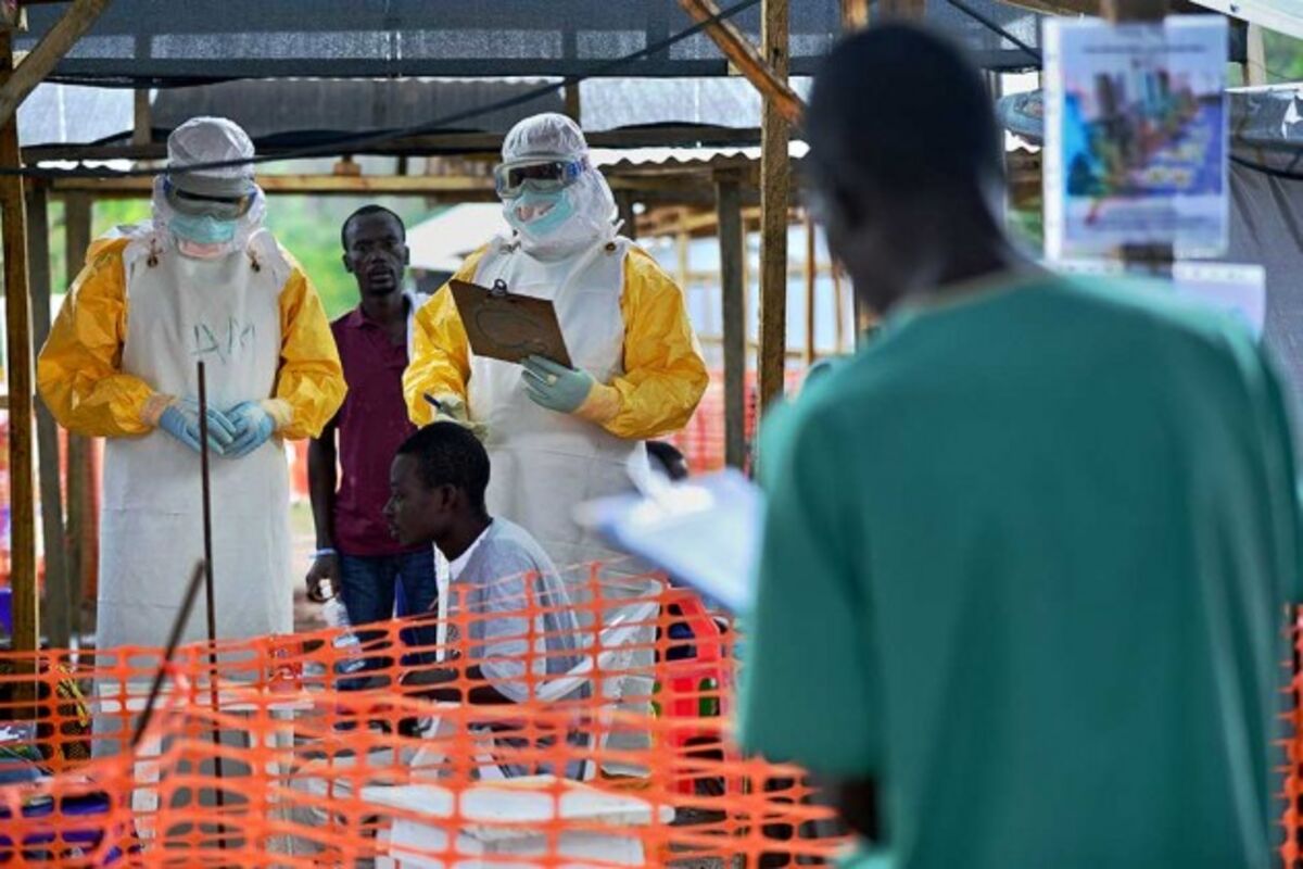 Ebola: The Hard Questions Behind Giving Patients Untested Drugs - Bloomberg