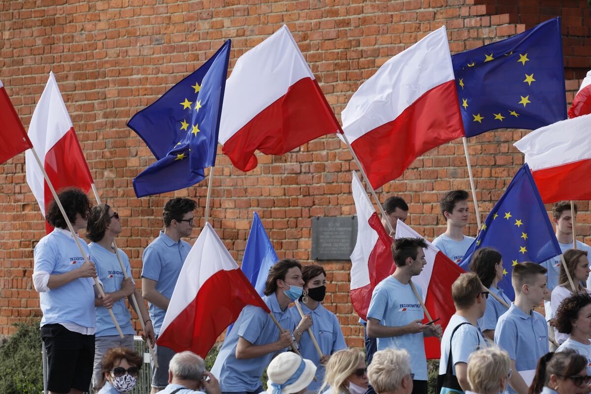 Poland Votes In Vital Moment For Europe’s Post-Covid Future - Bloomberg