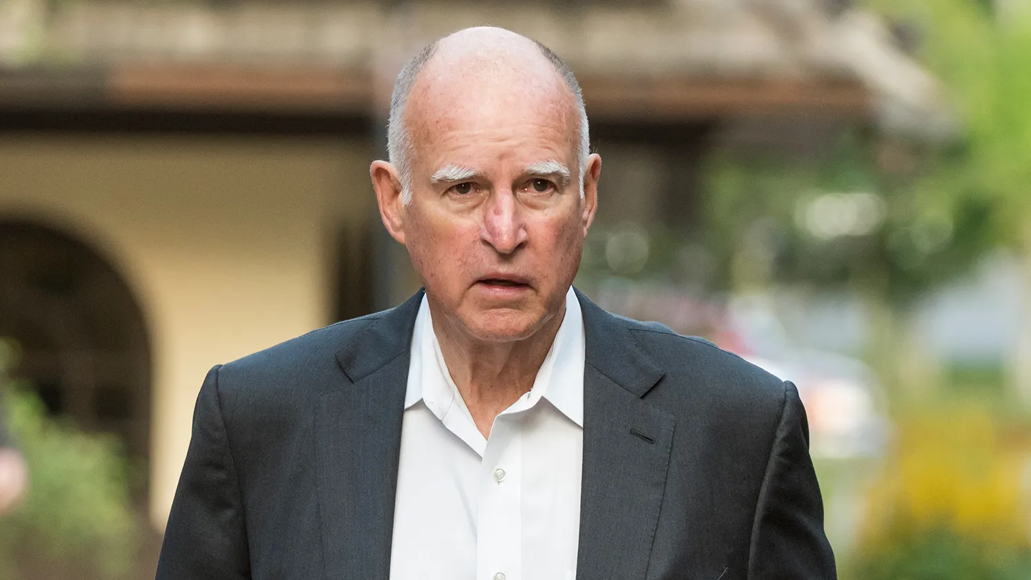 Jerry Brown, governor of California, arrives for a morning session during the Allen &amp; Co. Media and Technology Conference in Sun Valley, Idaho, U.S., on Thursday, July 9, 2015.

