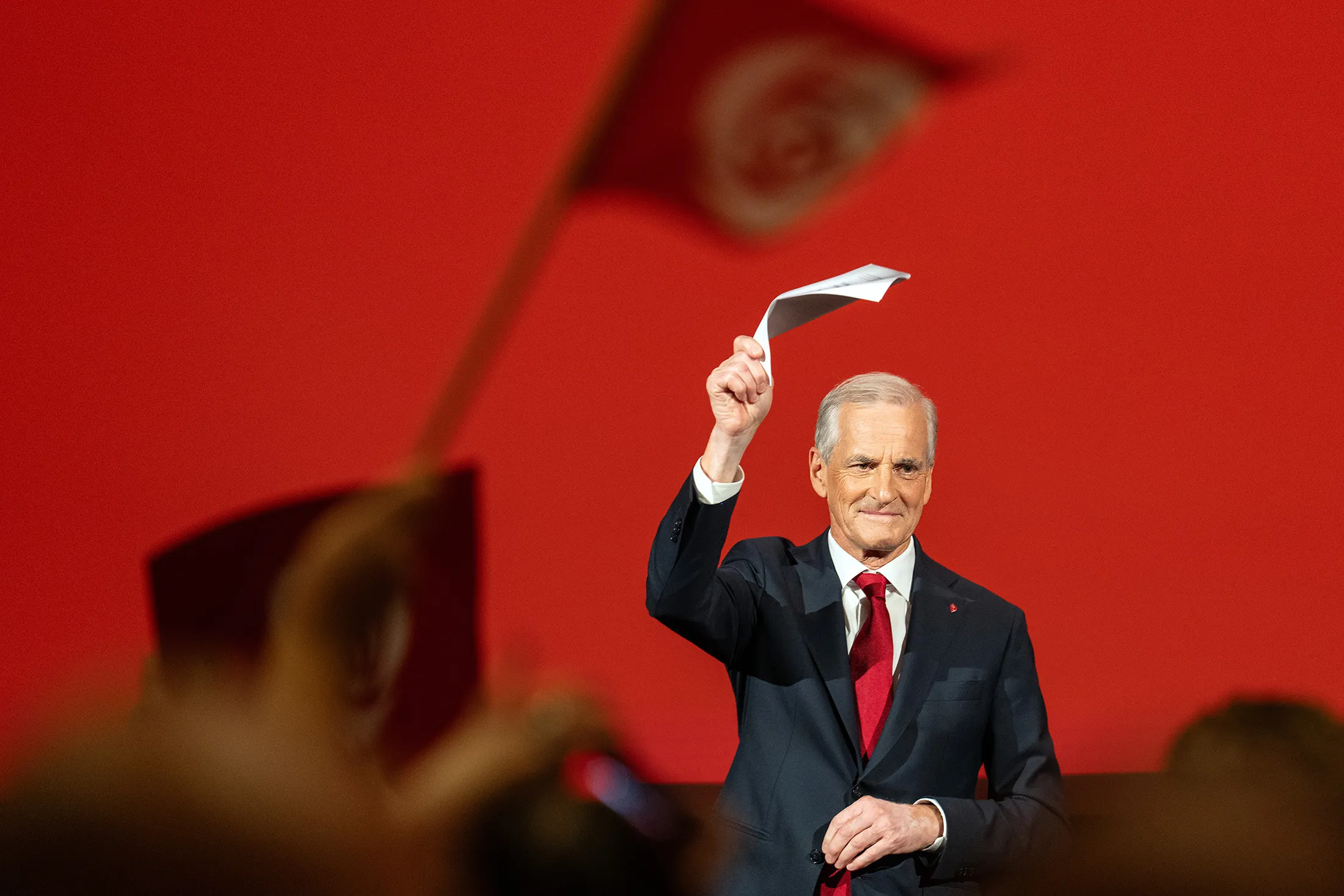 Jonas Gahr Stoere waves to supporters at the Labour Party election night event in Oslo, Norway, on Sept. 8.