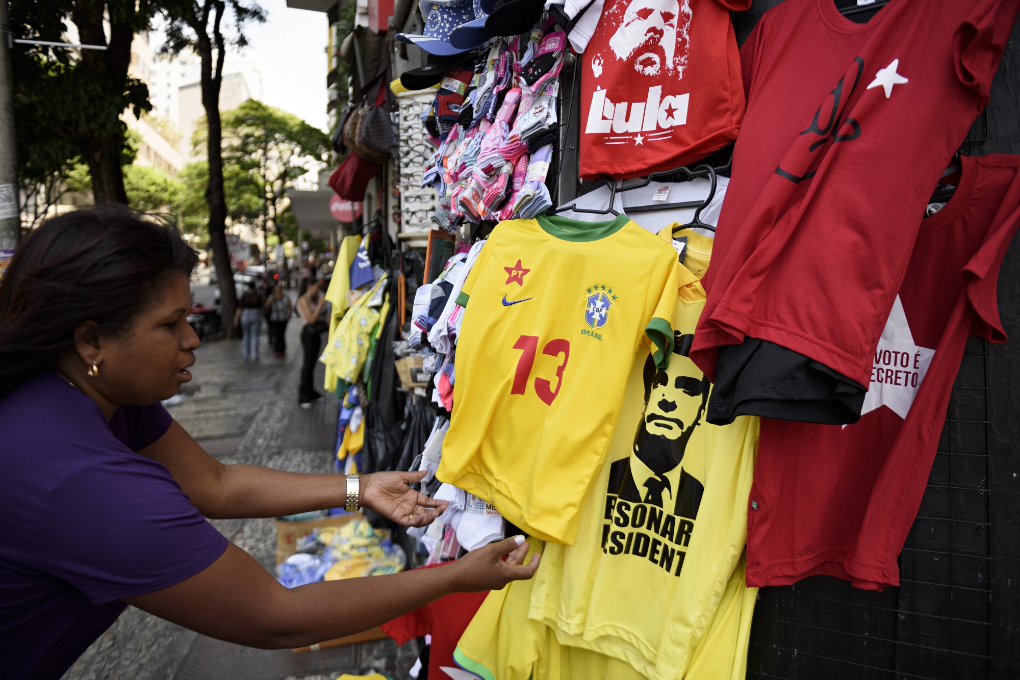 Brazil Election: As Bolsonaro Cuts Into Lula Lead, Battle for Key State  Heats Up - Bloomberg