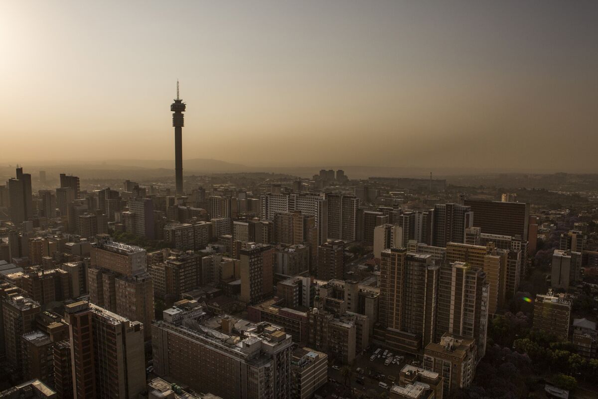 South Africa Heading Toward Becoming A Failed State Group Says Bloomberg South Africa Heading Toward Becoming A Failed State Group Says Bloomberg